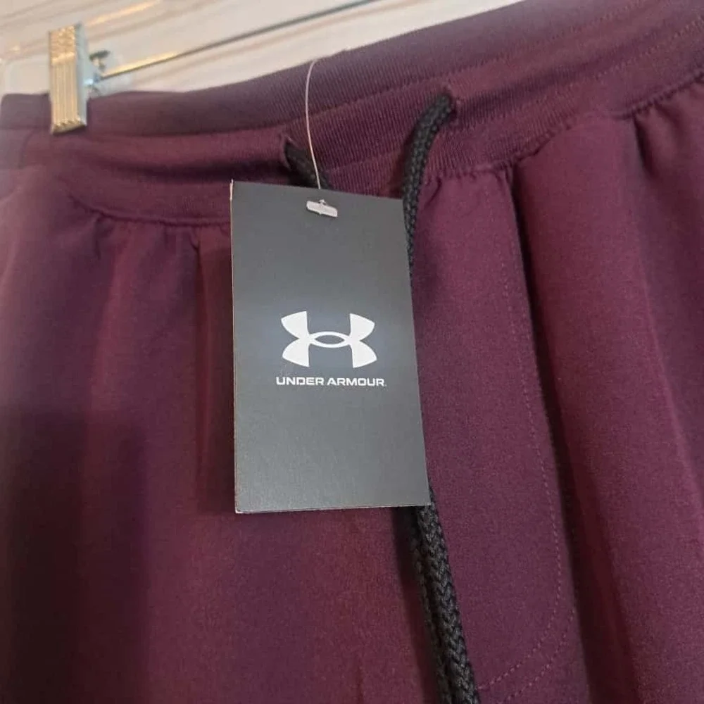 Under Armour Men Large UA Sportstyle Elite Jogger Maroon Purple 1374658 572 - Picture 7 of 14